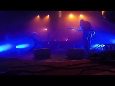 Pneumatic Head Compressor King Penguin Shit @ Magasin4 / BXL